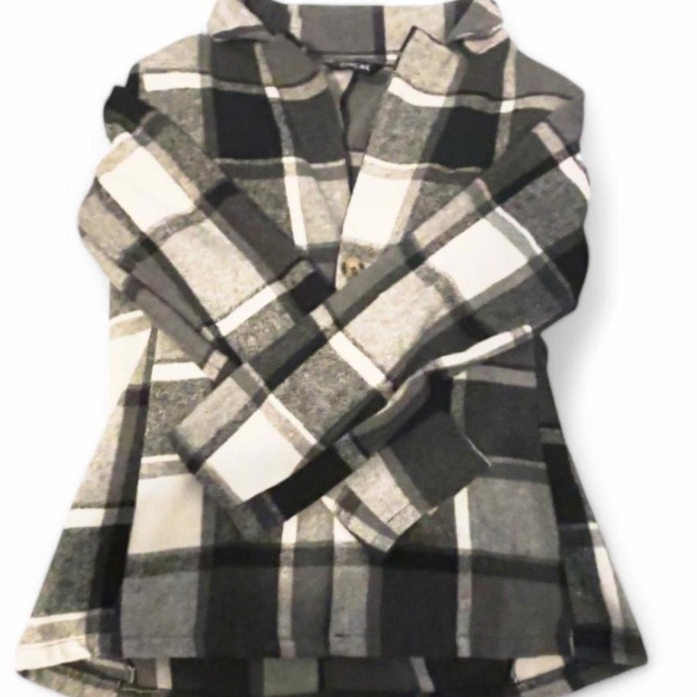 Black and White Lightweight Plaid Shirt Jacket